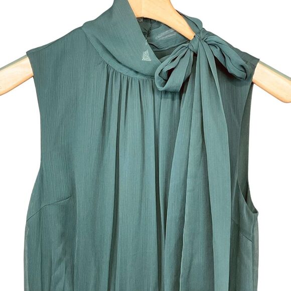 Elliatt Kavalo Halter Mini Dress - Picture 5 of 16